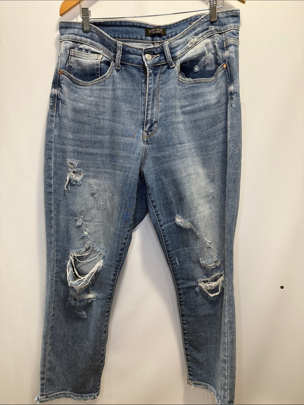 Judy Blue High Rise Heavy Distressed Straight Fit Jeans stretchy size 16W